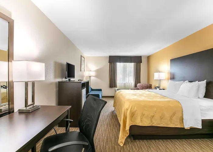 Hotel 6-metropolis, Il 3*
