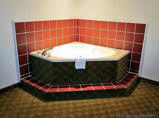 Hotel 6-metropolis, Il 3*